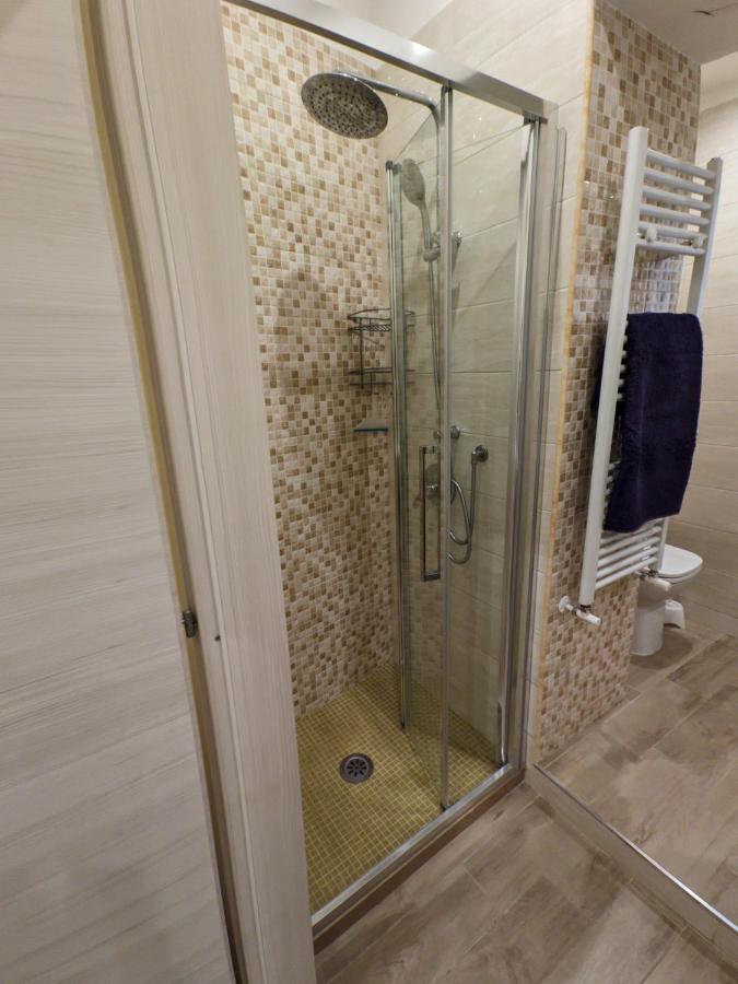 Casa Imperiale Hotel Napoli Bagian luar foto